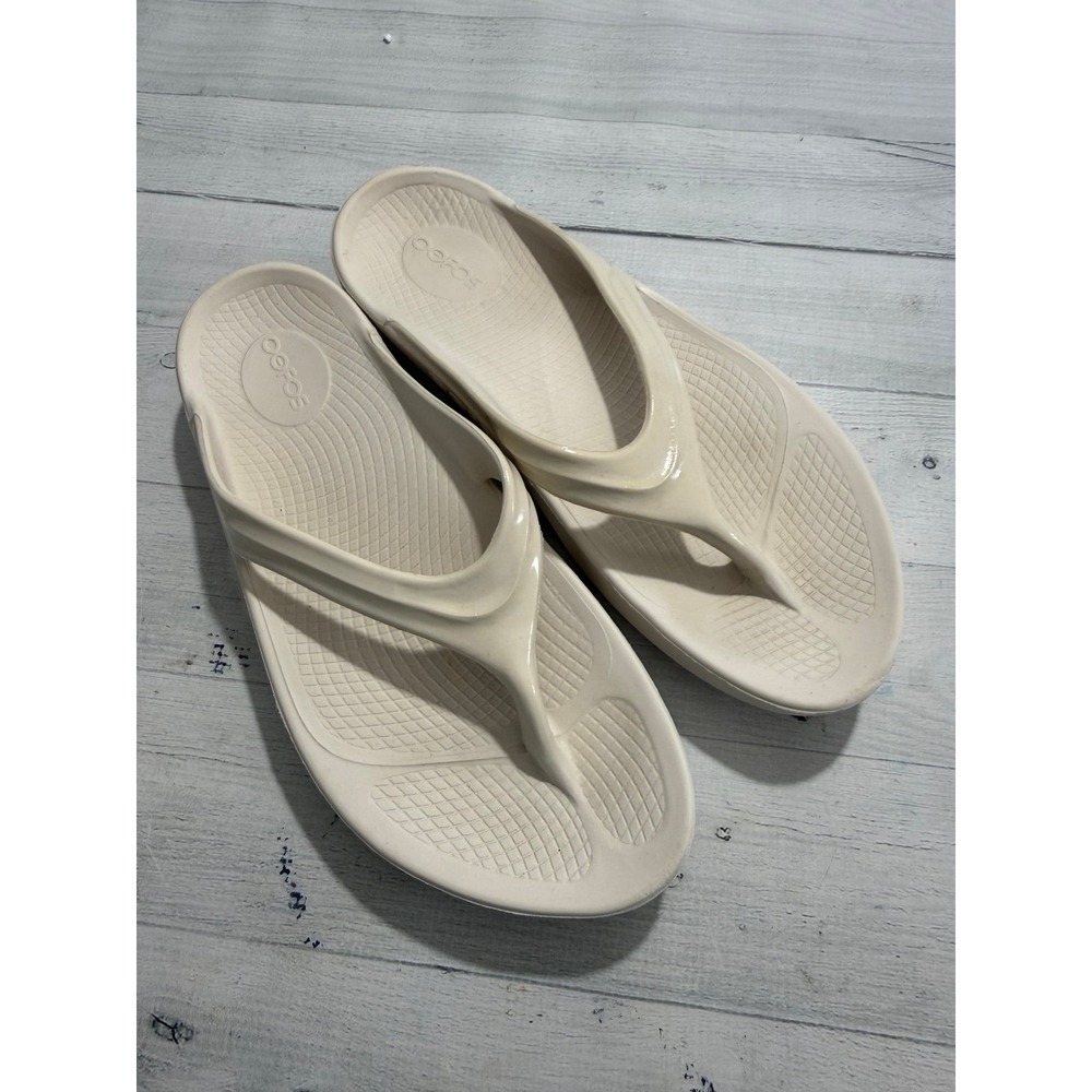 Oofos OOriginal Sandals offwhite women's size 11